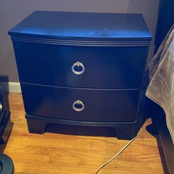 Nightstand 