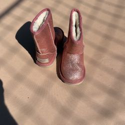 Ugg Girls Shoes Us 9 Toddler - Lightly Used