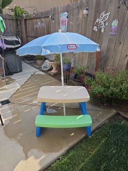 Little Tikes table