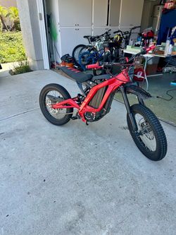 Custom Sur-Ron Light Bee S- Clean Build & Upgrades!