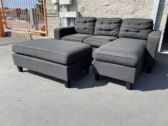 Black sectional w movable chaise large ottoman
