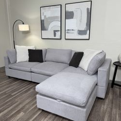 New In Box 4 Piece Modular Comfy Cloud Sectional - Light Gray