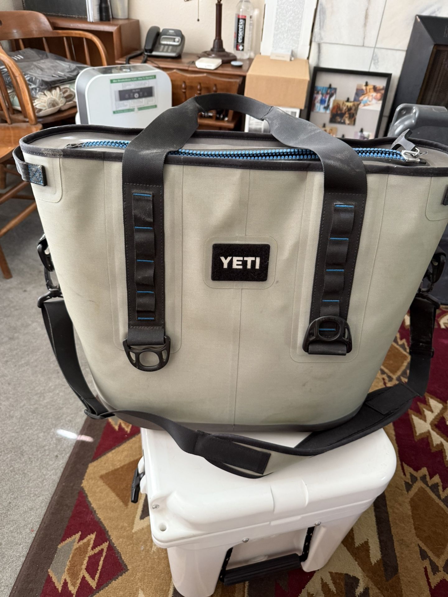 Yeti Hopper 30 Cooler With Strap