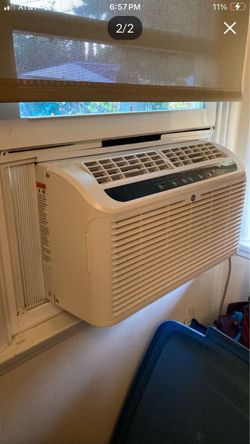Small air conditioning unit