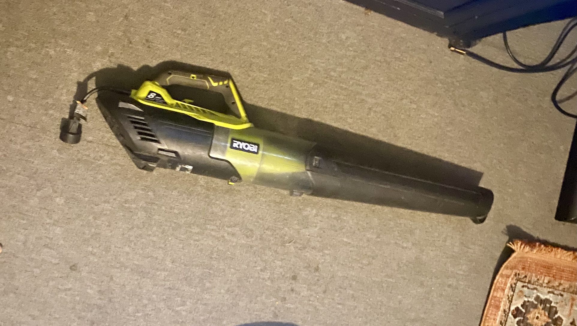 RYOBI ELECTRIC LEAF BLOWER