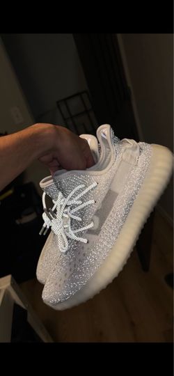 9.5 men brand new yeezy 350