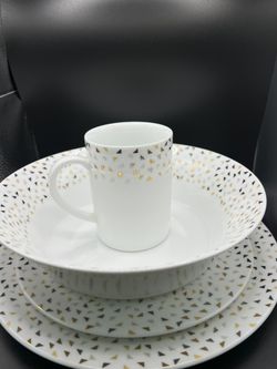 16 Dinner Set 