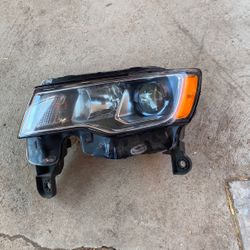 Headlight Jeep Gran Cherokee 2017-2021