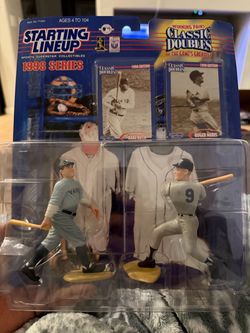 Babe Ruth and Roger Maris figurine
