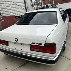 1993 BMW 740i