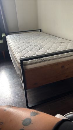 Twin Size bedframe w/mattress