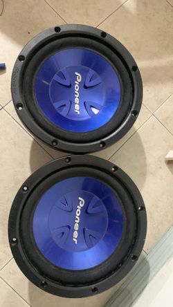 Two 12 inch pioneer T.S.301 R 800 w subwoofer