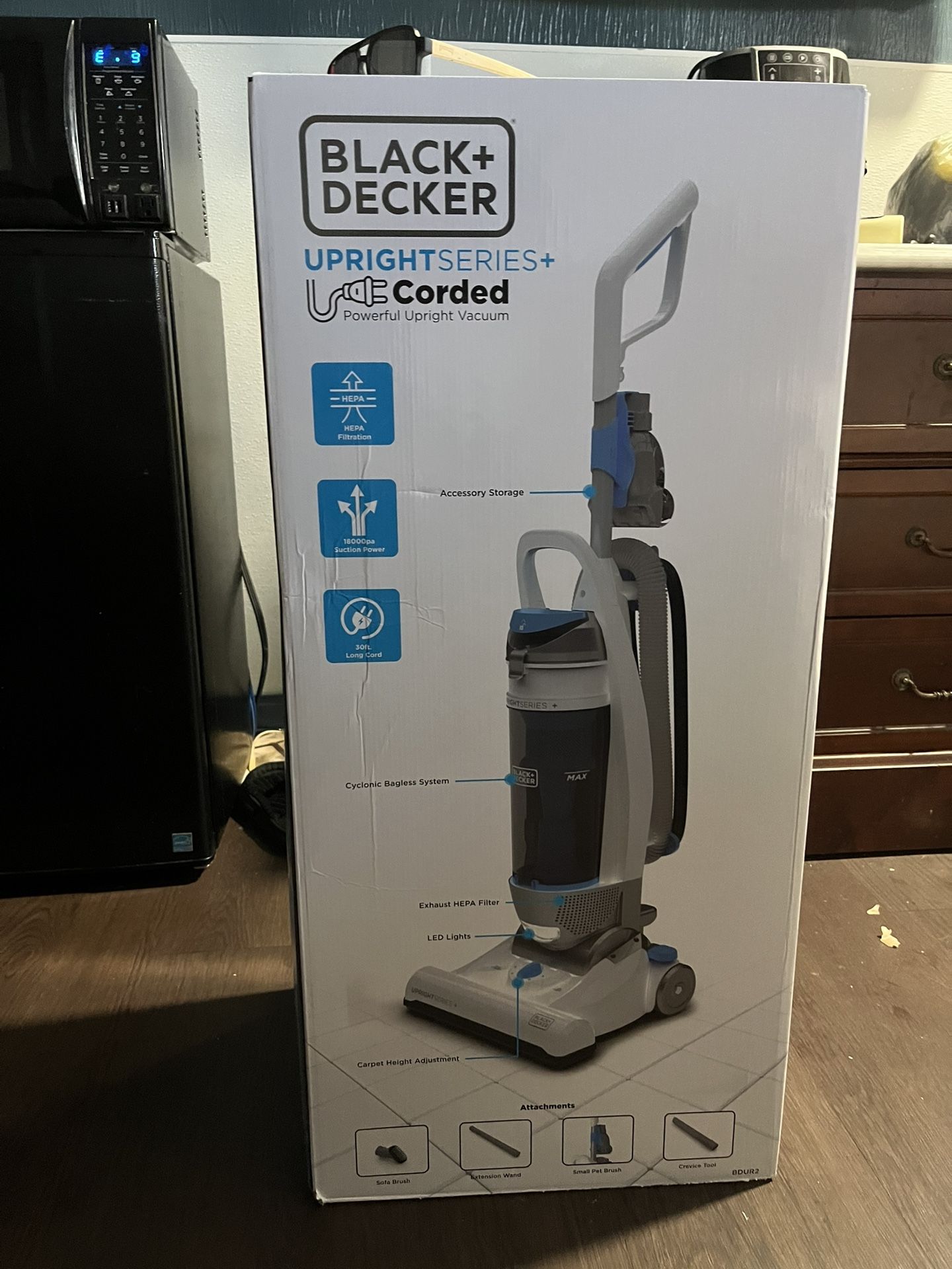 Black Decker Upright Series Vacuum. Brand New