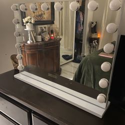 Vanity Mirror 