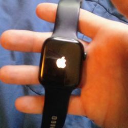 Apple Watch Series 8