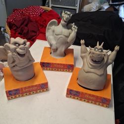 Vintage Hunchback Figures Set