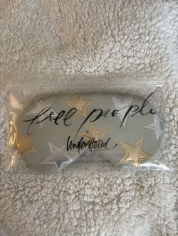 🌟 Free People x Understated Leather Star Embroidered Sleeping Mask – NEW 🌟