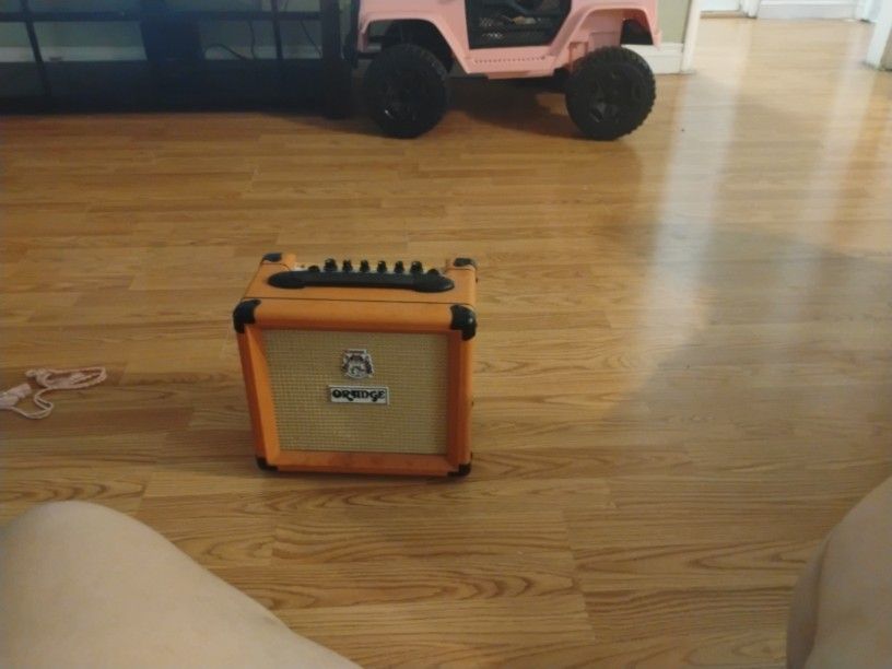 Orange (Electric Guitar Speaker) 