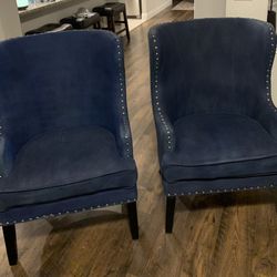 Wingback Accent Chairs - Stylish and Comfortable 