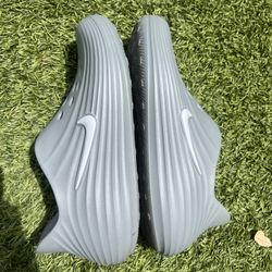 Foam Nike Recovery Shoes Size 12 Worn 2 Times 