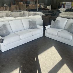 Light Gray Linen Modern Sofa And Love Seat 