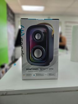 Speck Bluetooth speaker
