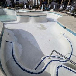 Pool Repair 