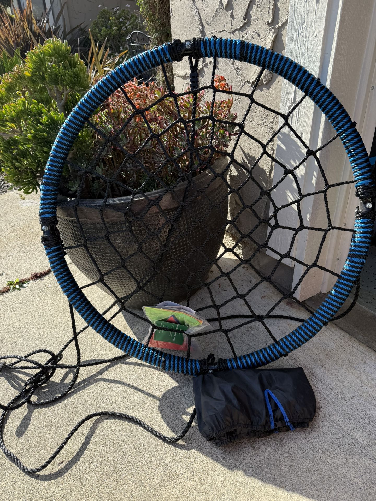 Royal Oak Spider Web Swing - NEW!
