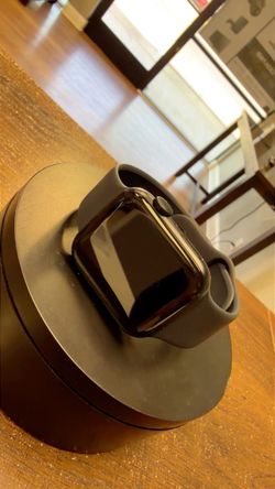 Apple Watch SE 3 gen 44mm Cellular