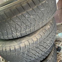 Snow Tires 225/60R18
