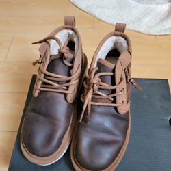 UGG Leather Zip Boots Size 6