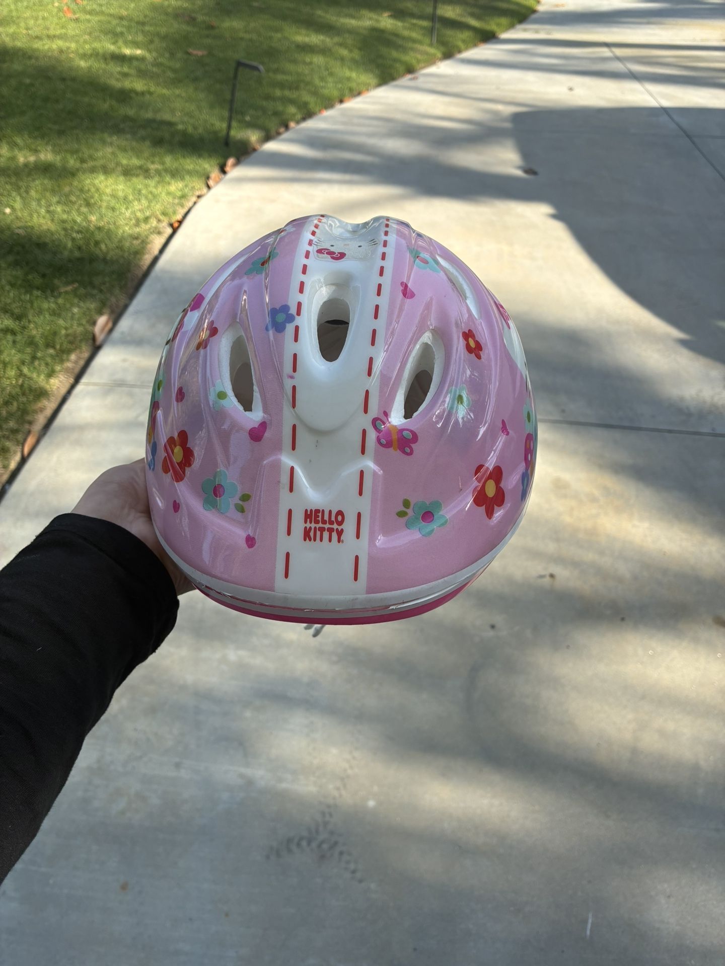Hello Kitty Helmet
