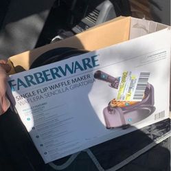 Waffle Maker!! $10