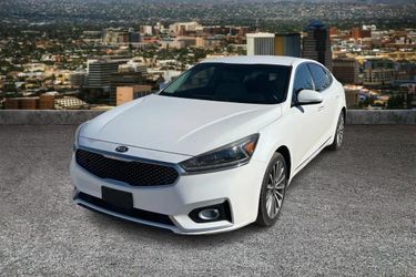 2018 Kia Cadenza