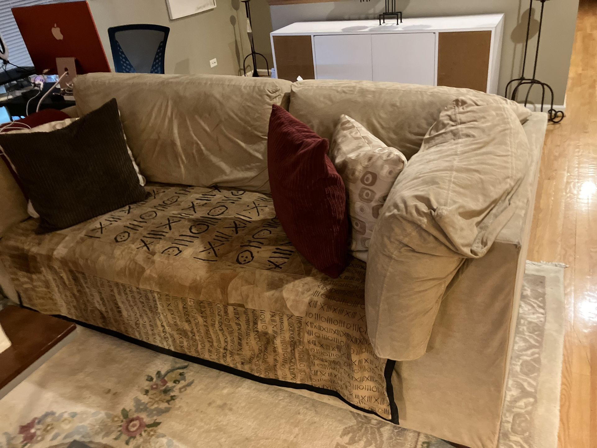 O.B.O! 3 Piece Sectional (Local Pick Up Only 60637)
