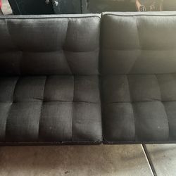 BLACK FUTON