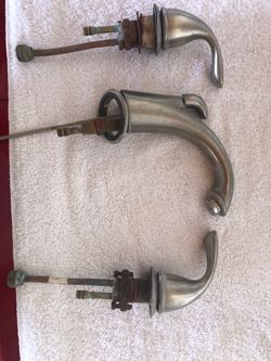 Sink faucets set- two sets