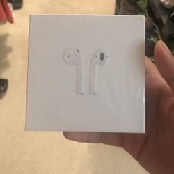 Apple AirPods 2nd Gen