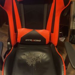 gtr racing chair and ferrari 458 spider racing wheel 