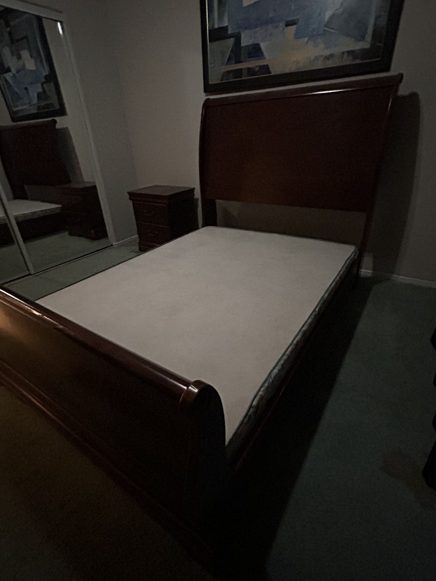 Full Size Sleigh Bedroom Set