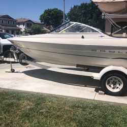 Bayliner 2002 Boat 