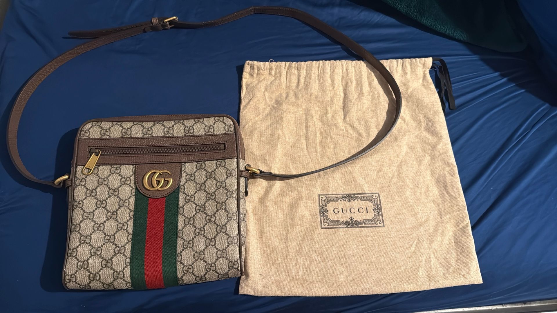 GUCCI BAG ( With Bag)