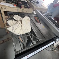 10” Craftman Table Saw , W/catcher And Rollers