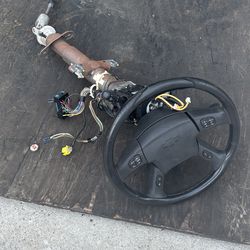 Chevy steering wheel 2004 part
