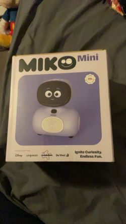 Mini robot brand new never used