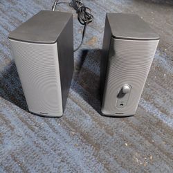BOSE COMPANION TWO/ SPEAKERS