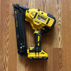Nail gun