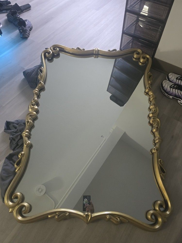 Bassett Mirror Company 1966