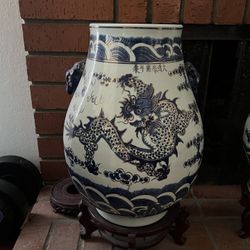 Blue & White Chinese Porcelain Dragon Vase