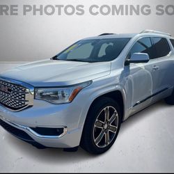 2017 GMC Acadia Denali 